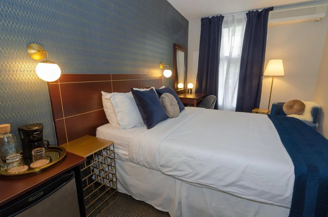 Maison Cartier Montreal 4*,